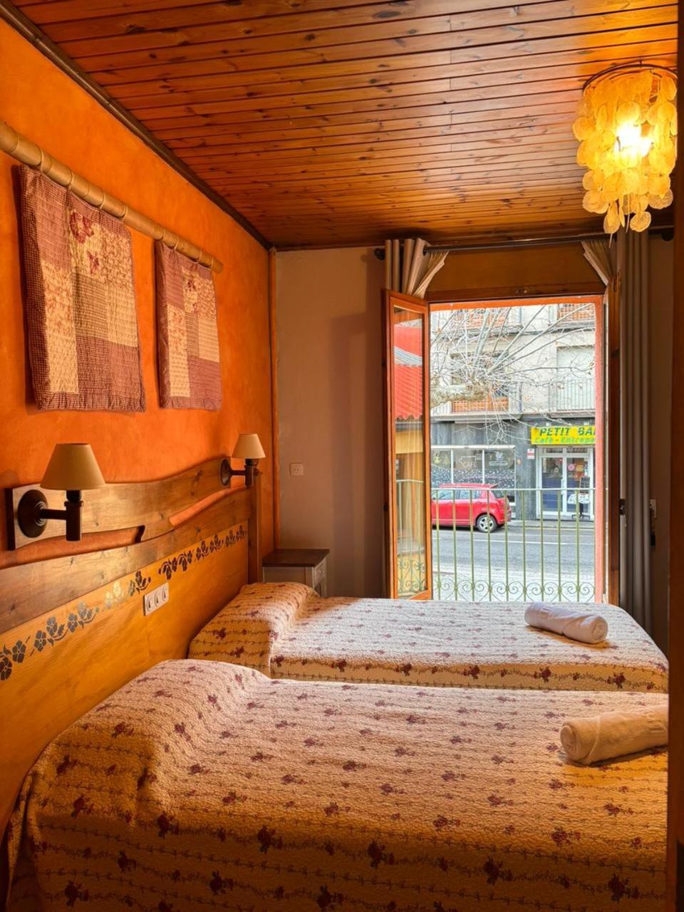 Hotel Prats Ribes de Freser Kültér fotó
